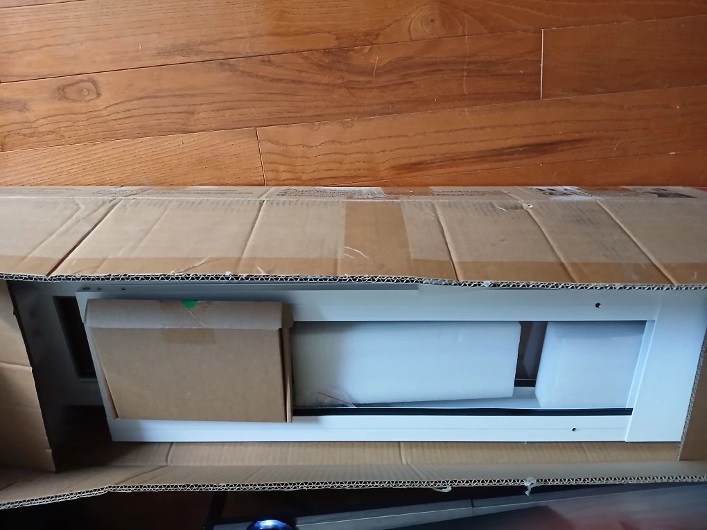 Brand New Vevor doggy door insert