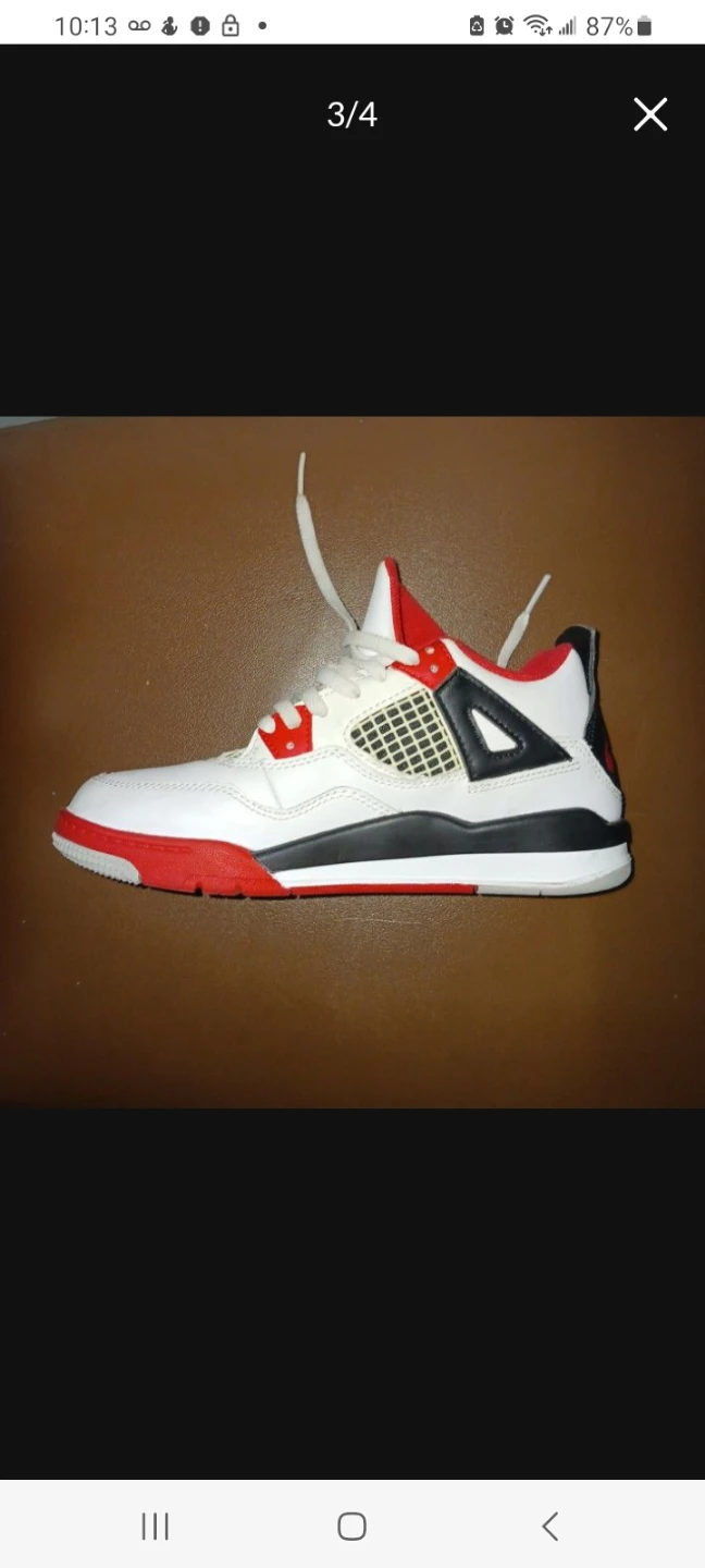 Jordan 4 Retro Fire Red (2020) PS US 1 Youth Sneakers - photo 3