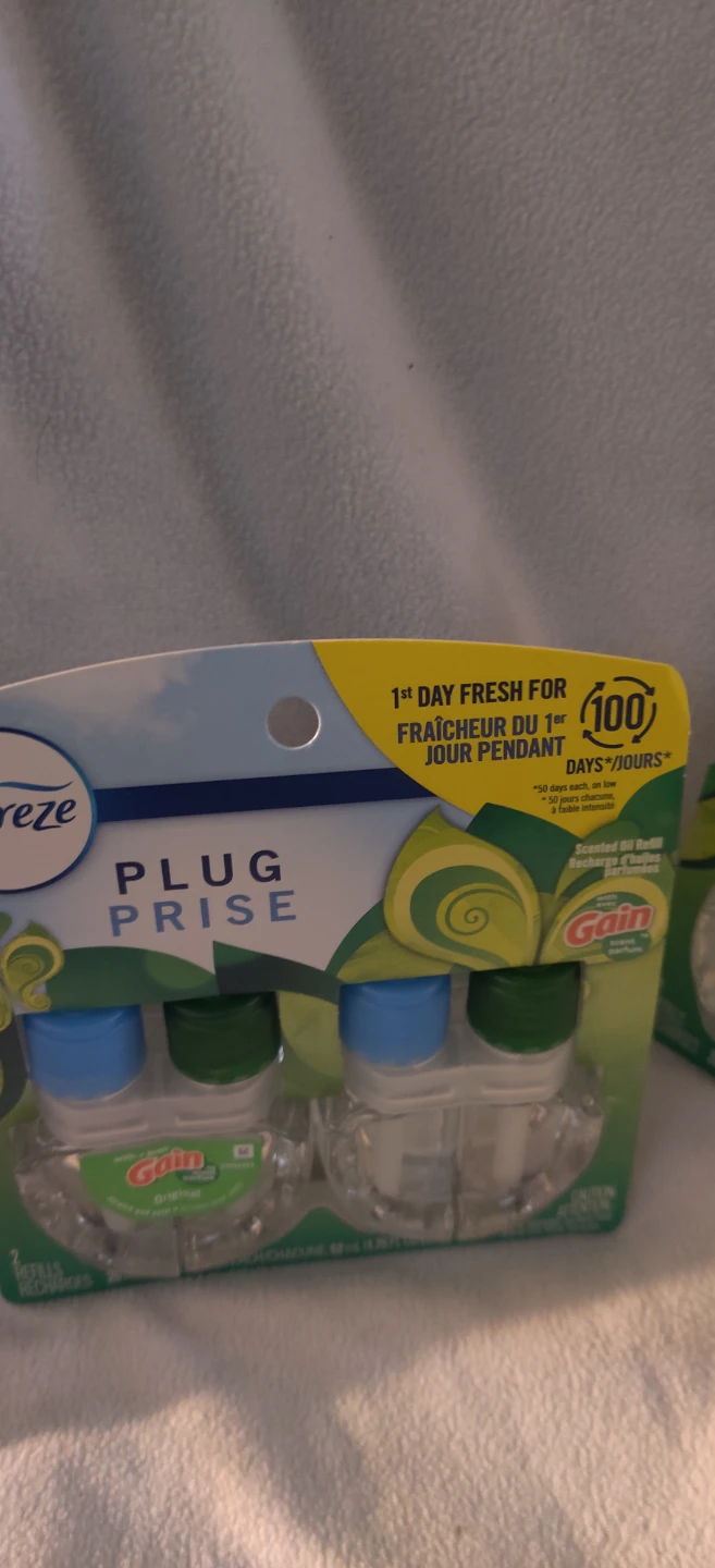 Febreze Plug Refills - Gain Scent (2 Pack s) - photo 2