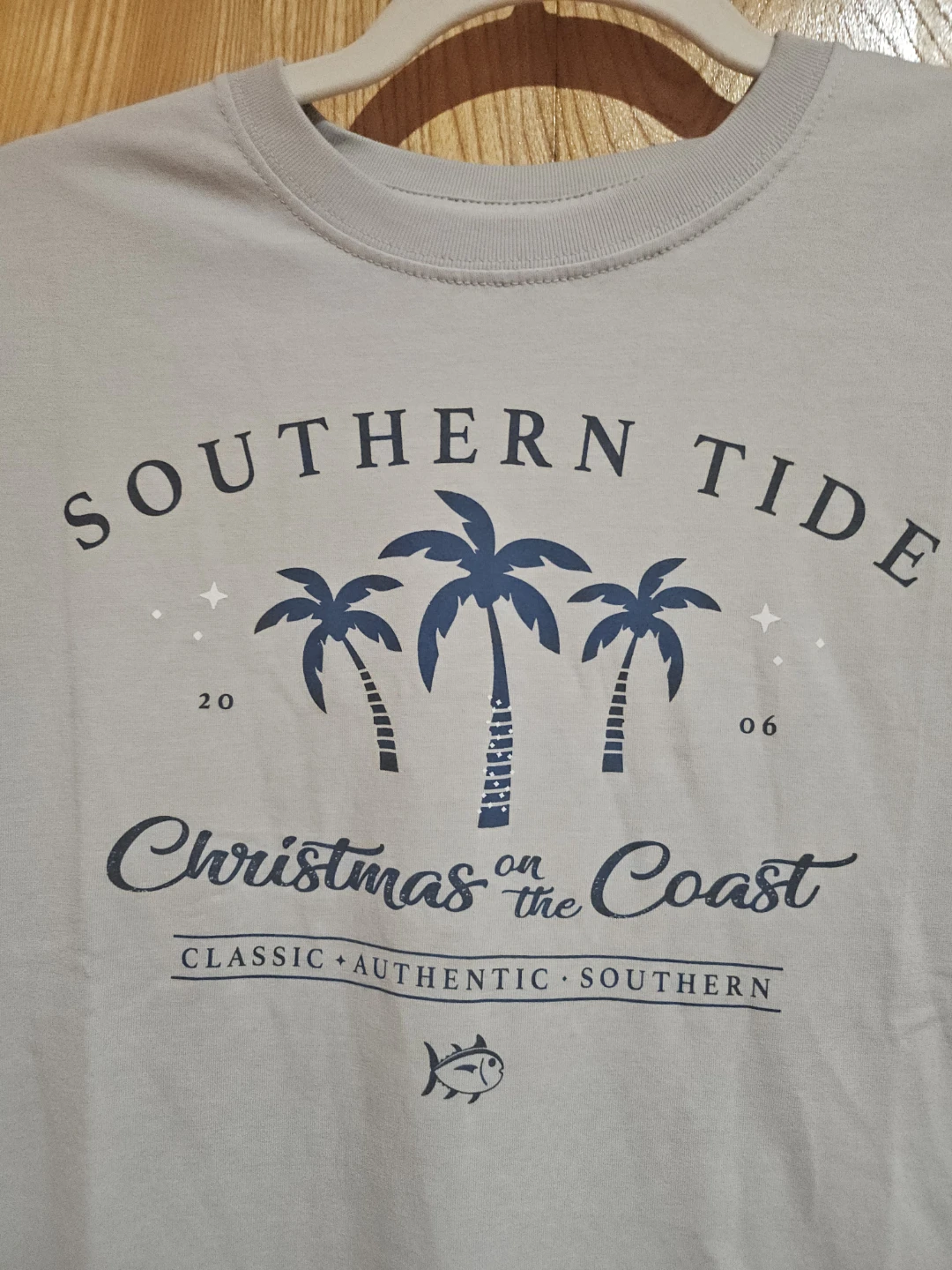 Southern Tide "Christmas on the Coast" T-Shirt Size S - photo 2
