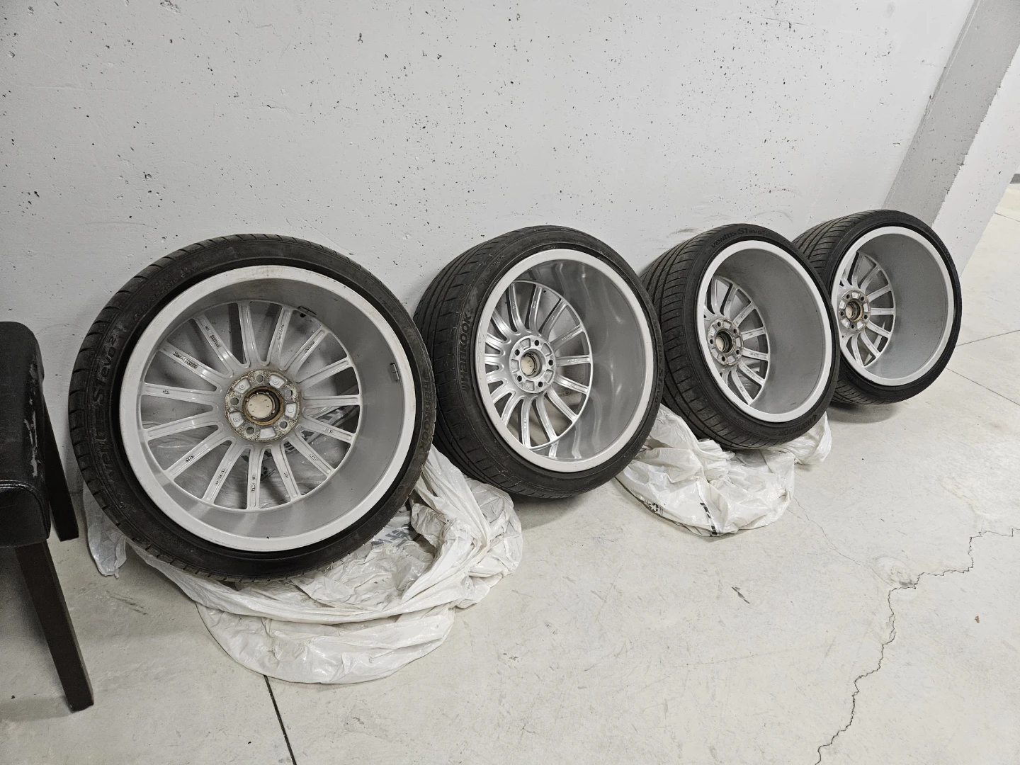 Set of 4 19" Audi Alloy Wheels with Hankook Tires - photo 4