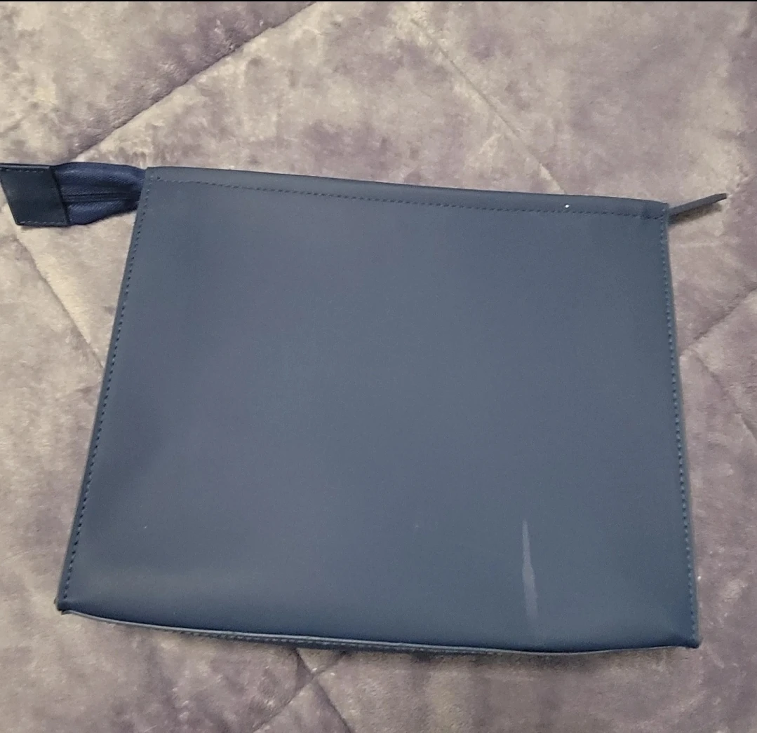 Carolina Herrera essentials Bag - photo 2