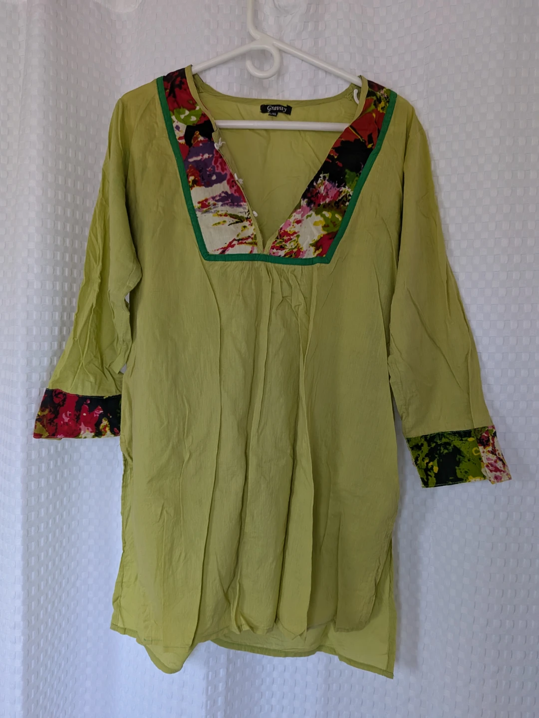 Gravity Tunic Top with Floral Print