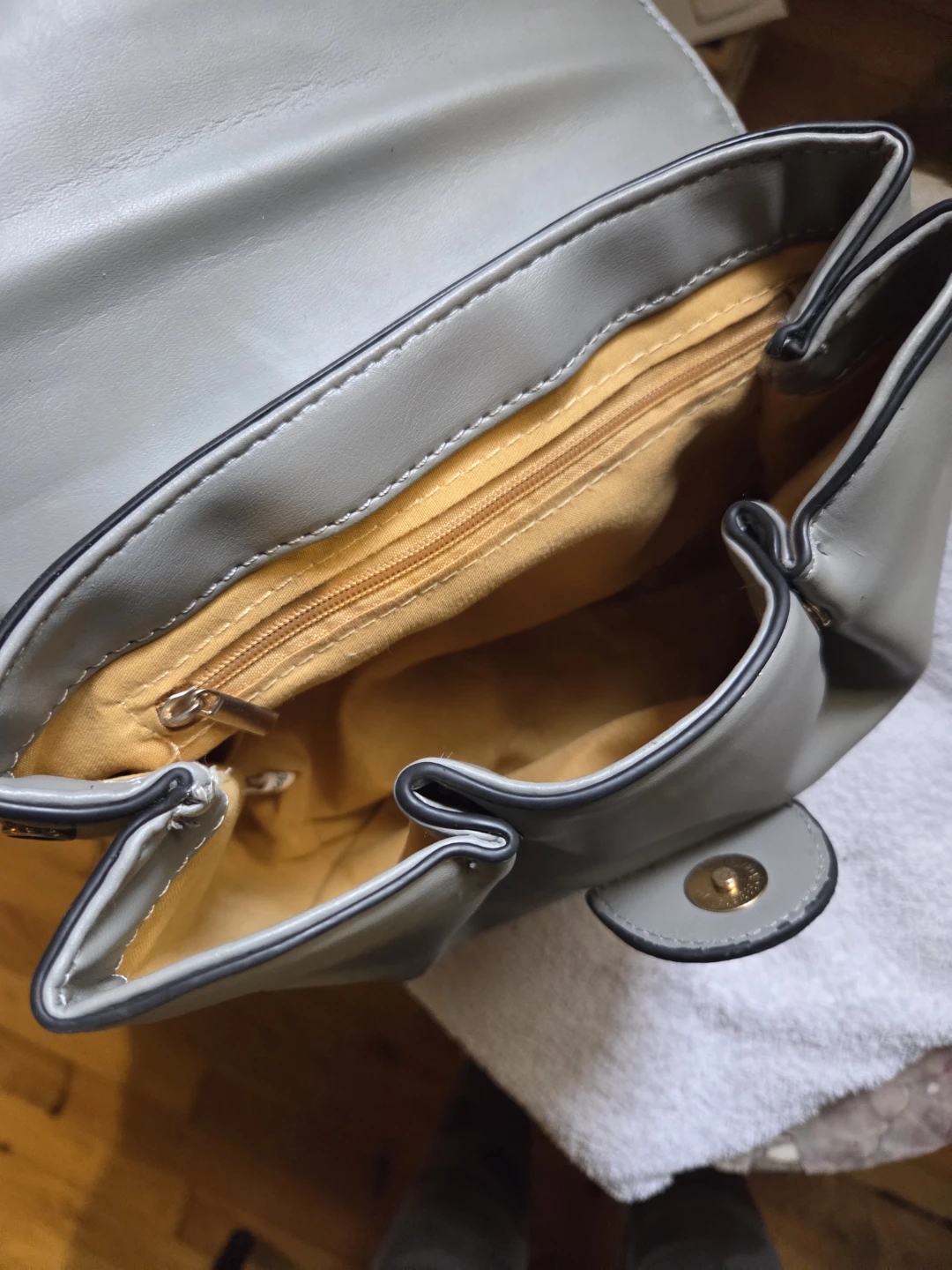 Gray Handbag - photo 3
