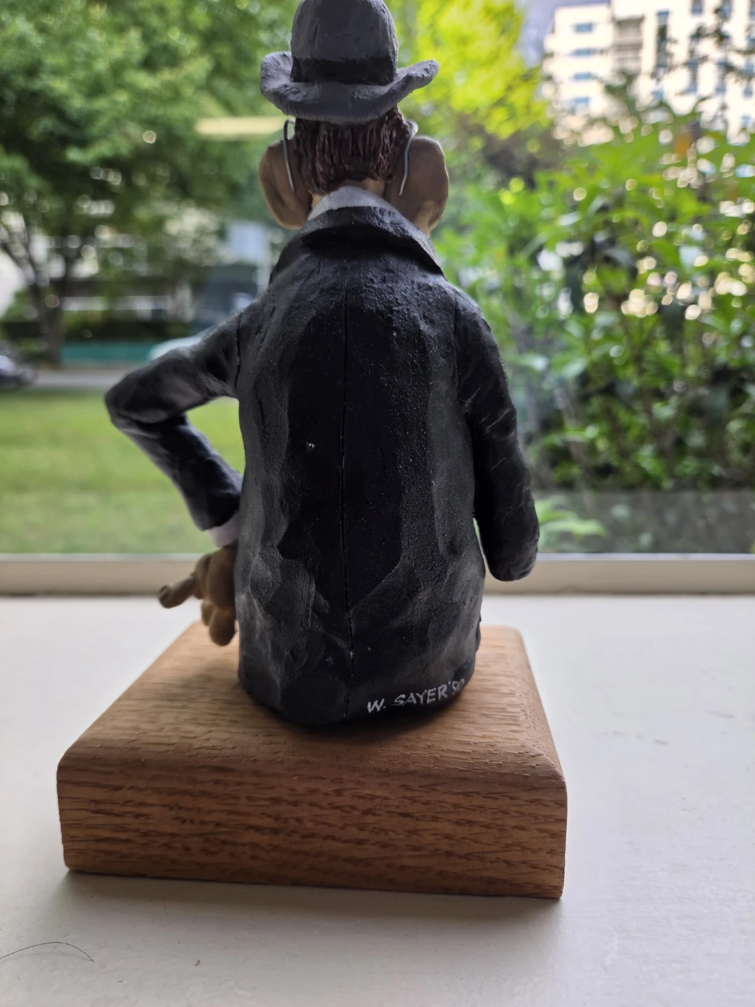 W. Sayer '90 Sculpture - photo 2
