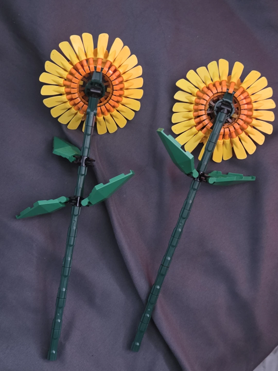 LEGO Flower Building Set - Roses & Sunflowers & peonies - photo 2