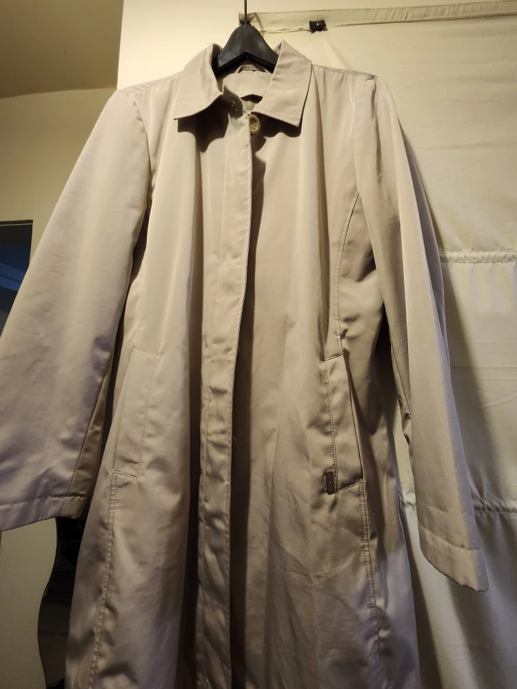 London Fog Women's Beige Trench Coat Size 16