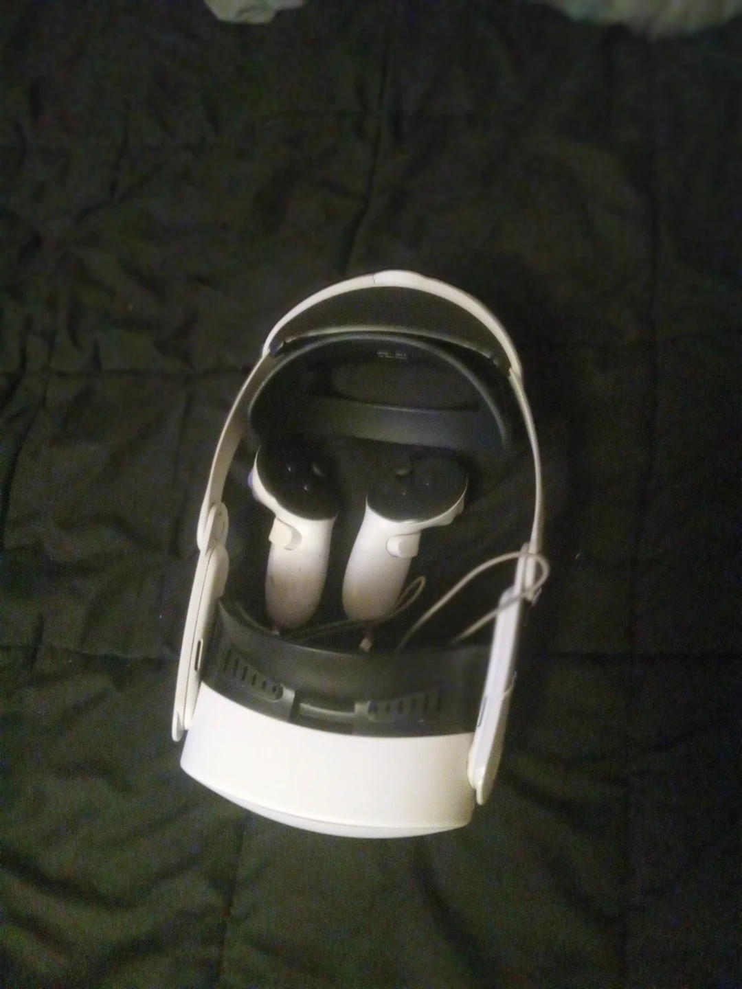 Meta Quest 3s VR Headset