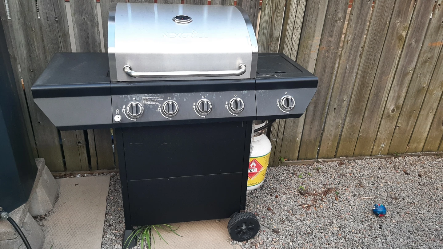 Nexgrill 4-Burner Propane Grill