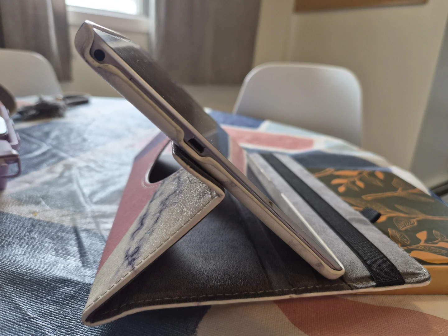 HUAWEI Tablet with Case - photo 2