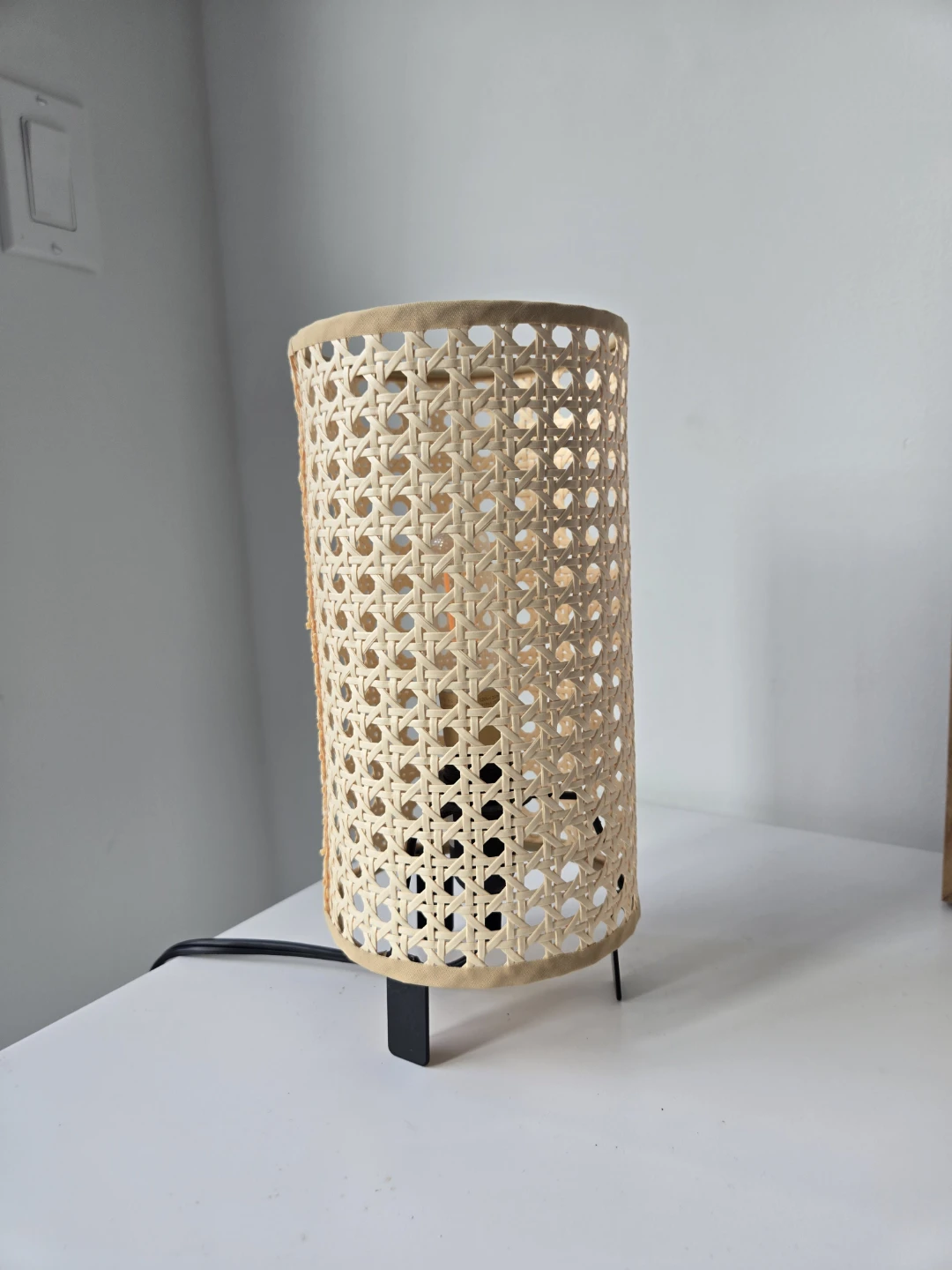 Rattan Table Lamp