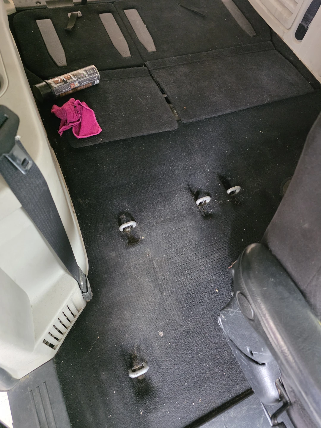 Dodge Grand Caravan - Black Interior Seats - photo 2
