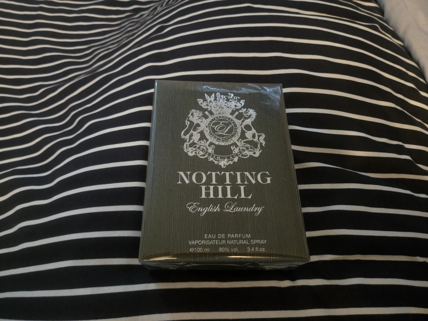 ENGLISH LAUNDRY NOTTING HILL!!! BRAND NEW BOTTLE!!!
