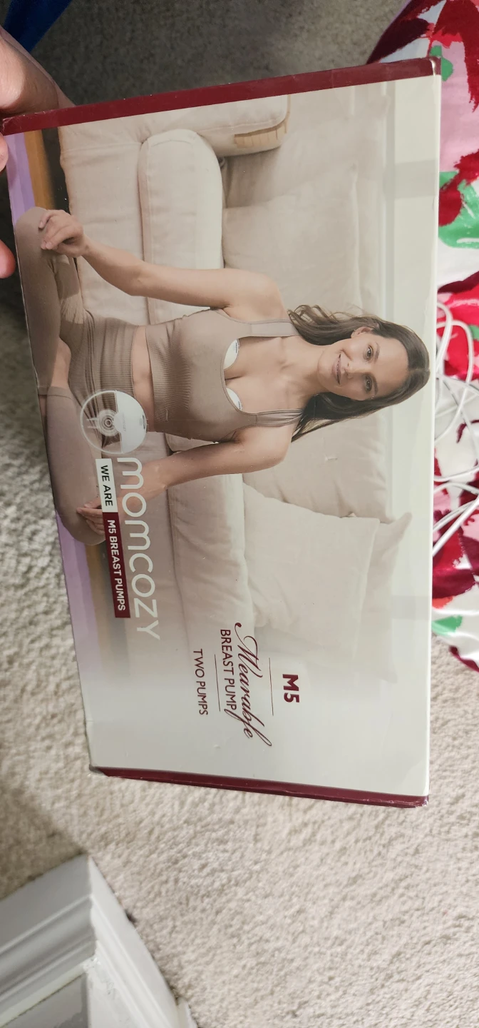Momcozy M5 Wearable Breast Pump Set - photo 2