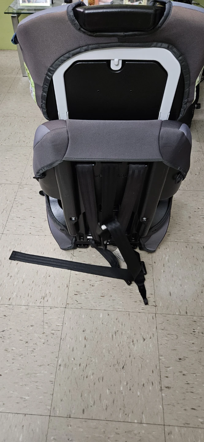 Graco Tranzitions 3 in 1 Harness Booster Car Seat - photo 4