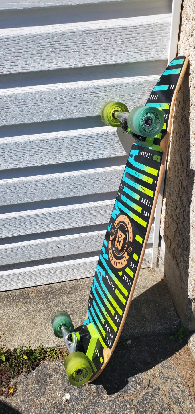 Madd Gear Skateboard - photo 2