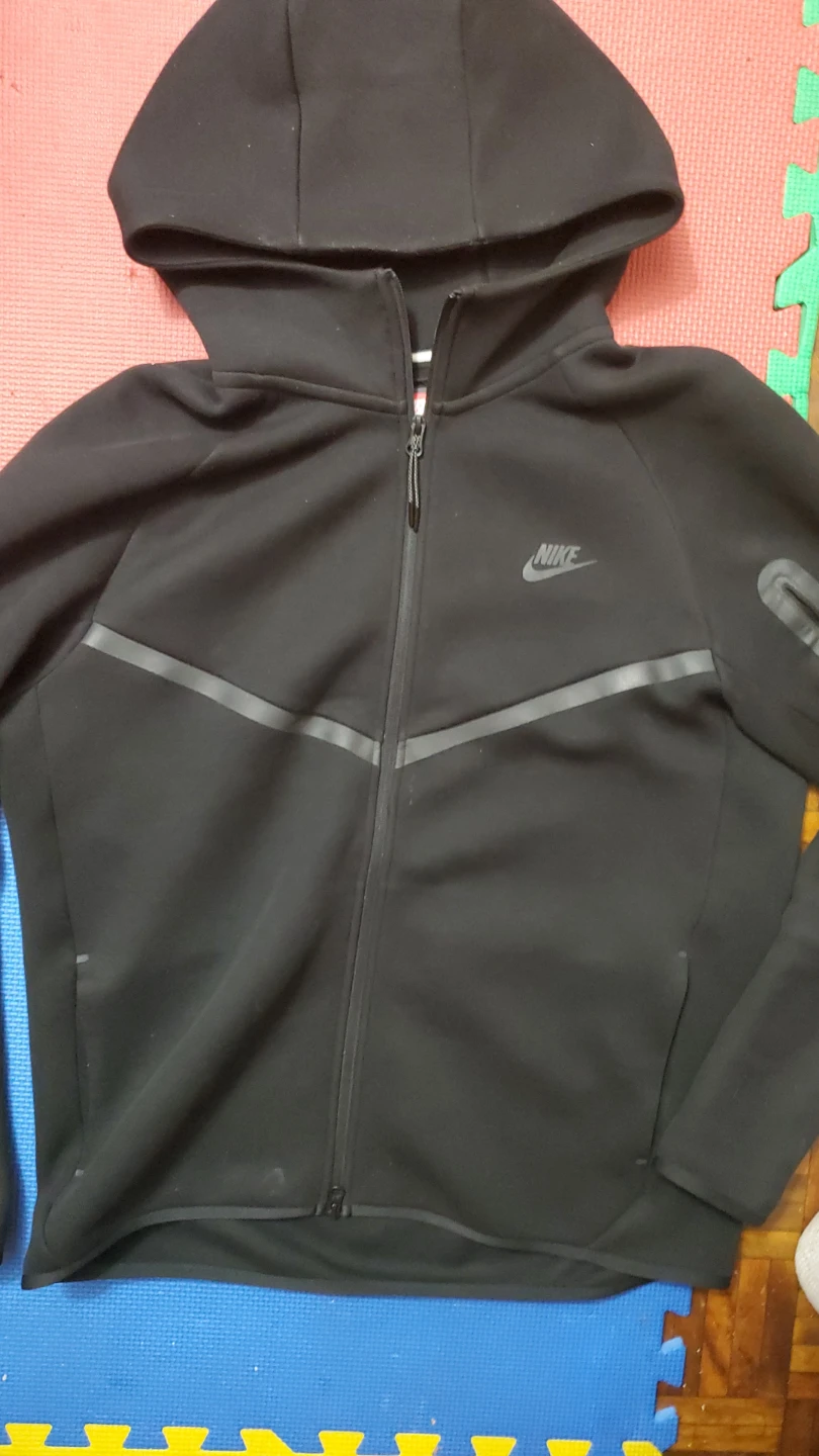 Nike Tech Fleece Full Zip Hoodie