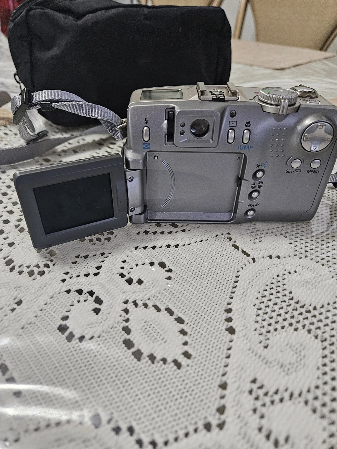 Canon PowerShot A510 Digital Camera with Case - photo 4