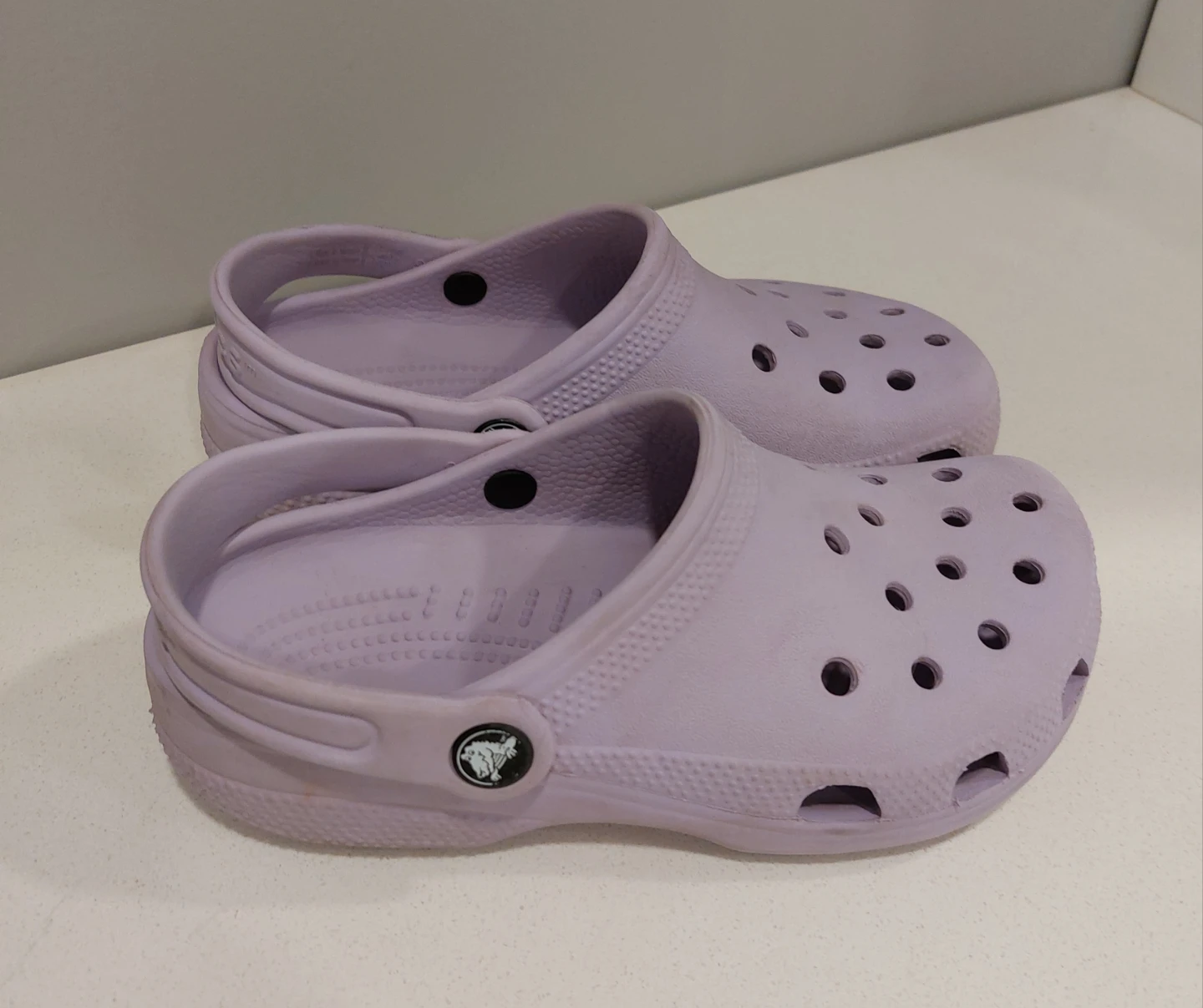 Kids' Crocs Clogs Size J2 Lavender
