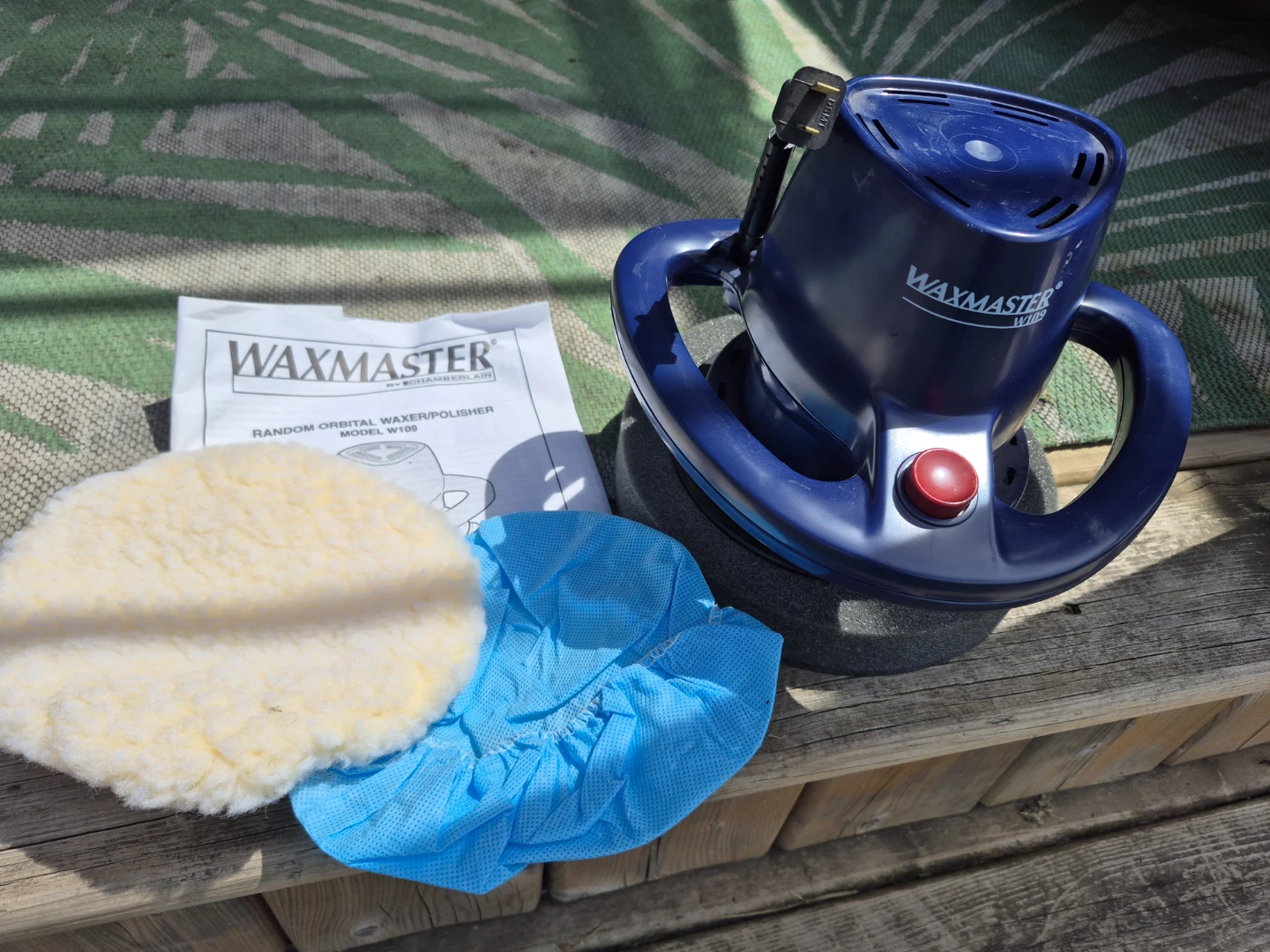 Waxmaster W100 Random Orbital Polisher