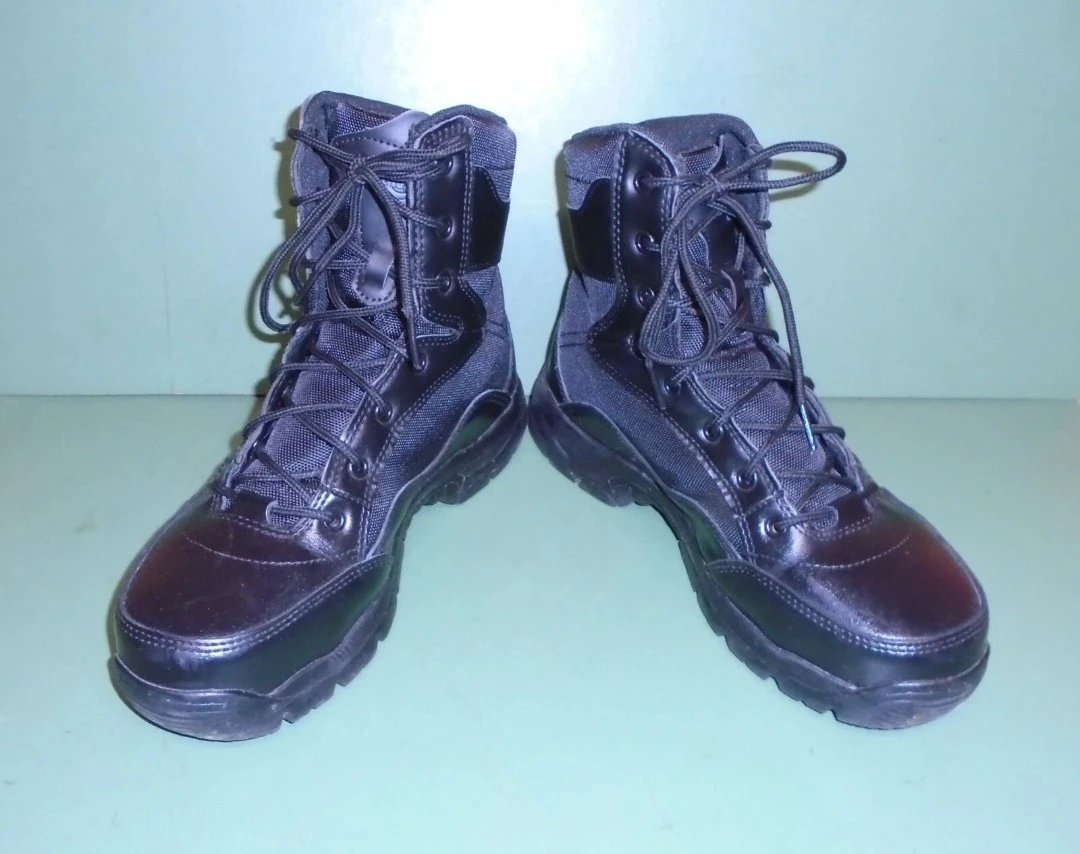 Black Tactical Boots Men's Size 7.5 Wide - photo 2