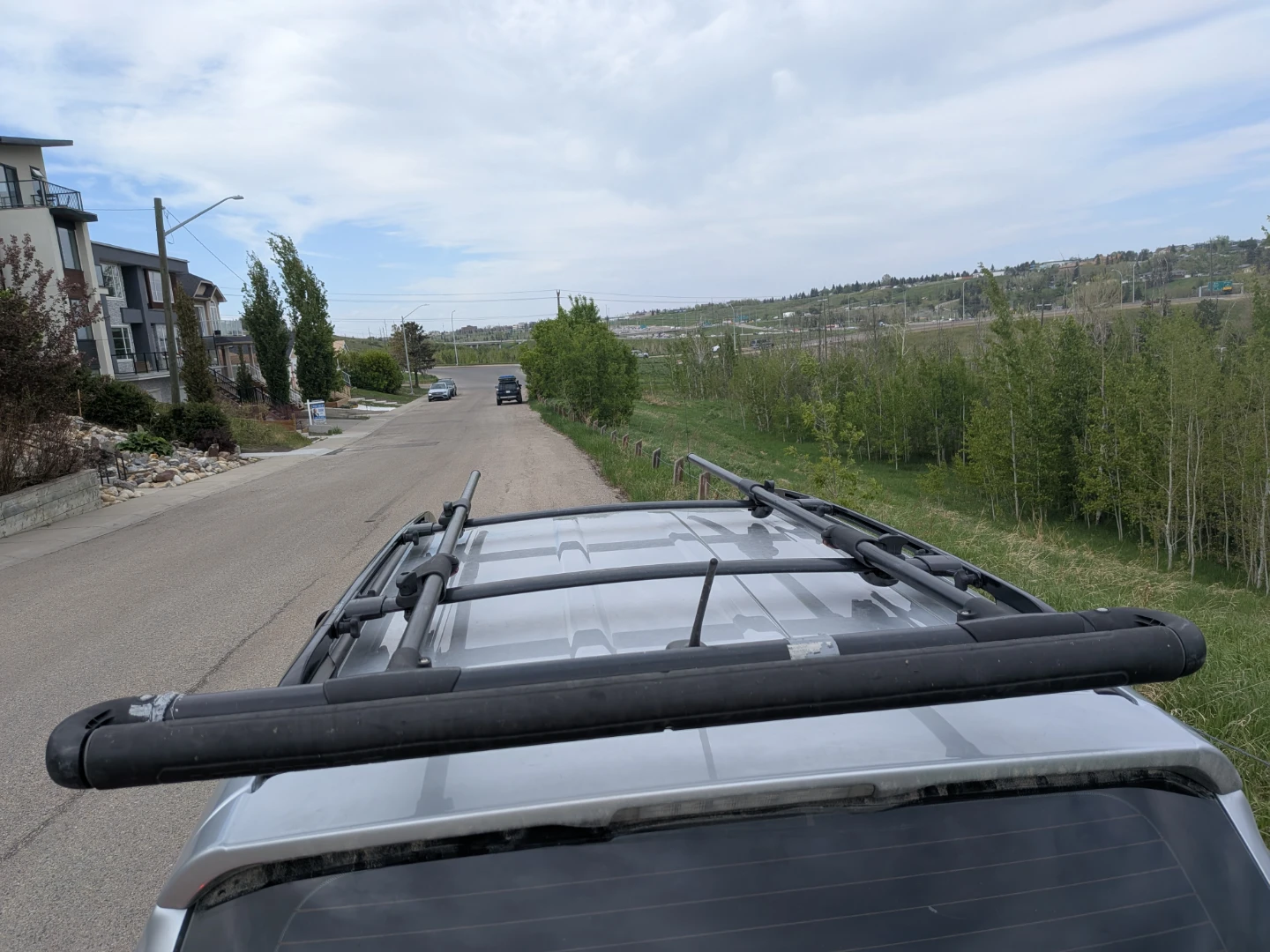 Yakima Showboat Roller loading assist for roof racks - photo 3