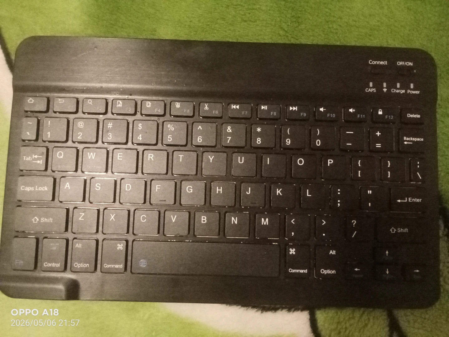 BT Keyboard KH030