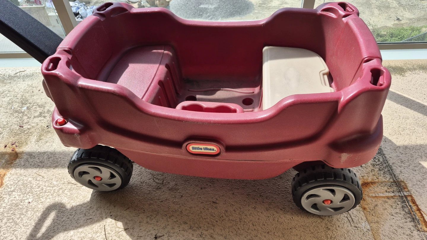 Little Tikes Wagon (Pull Wagon with Seats) - photo 4