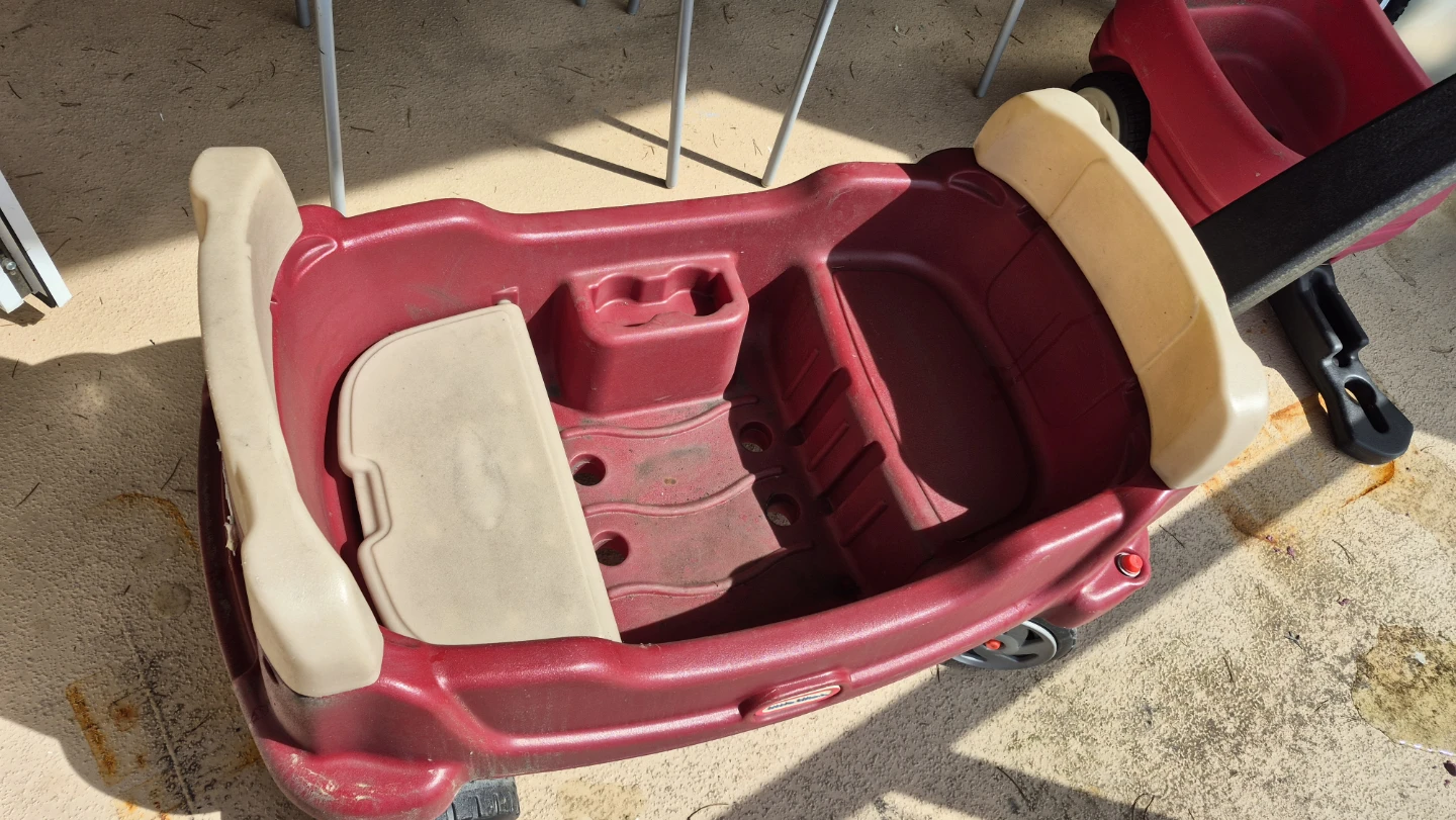 Little Tikes Wagon (Pull Wagon with Seats) - photo 5