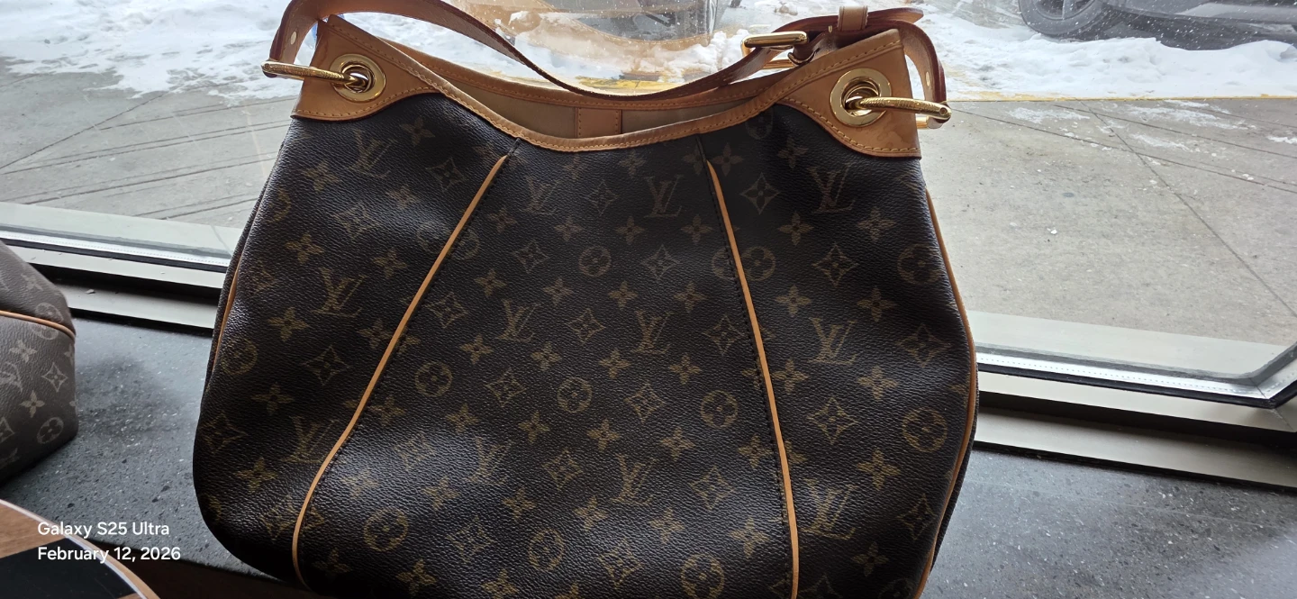 Louis Vuitton Monogram Hobo Bag - photo 3