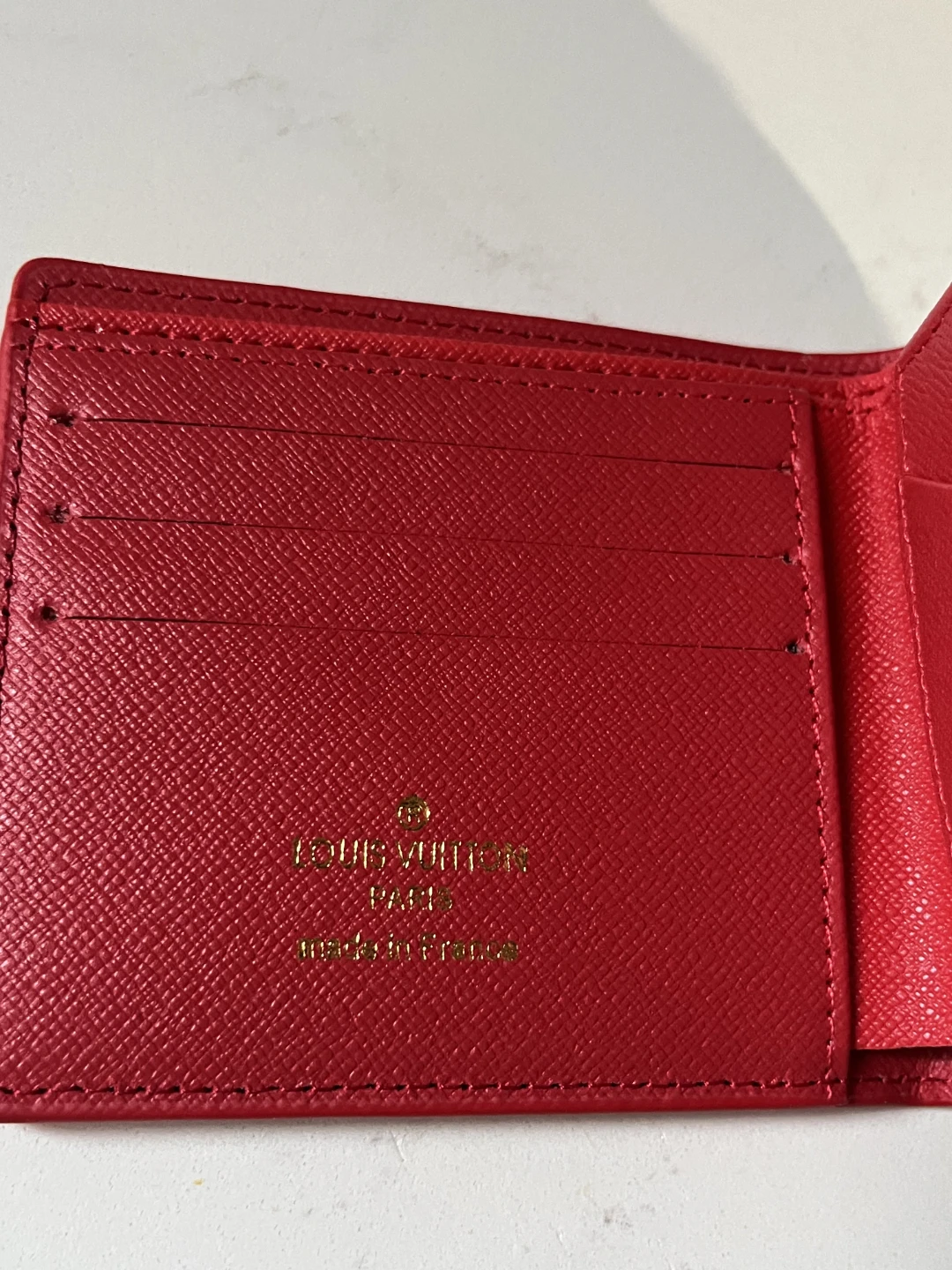 Louis Vuitton x Supreme Red faux Leather Bifold Wallet - photo 3