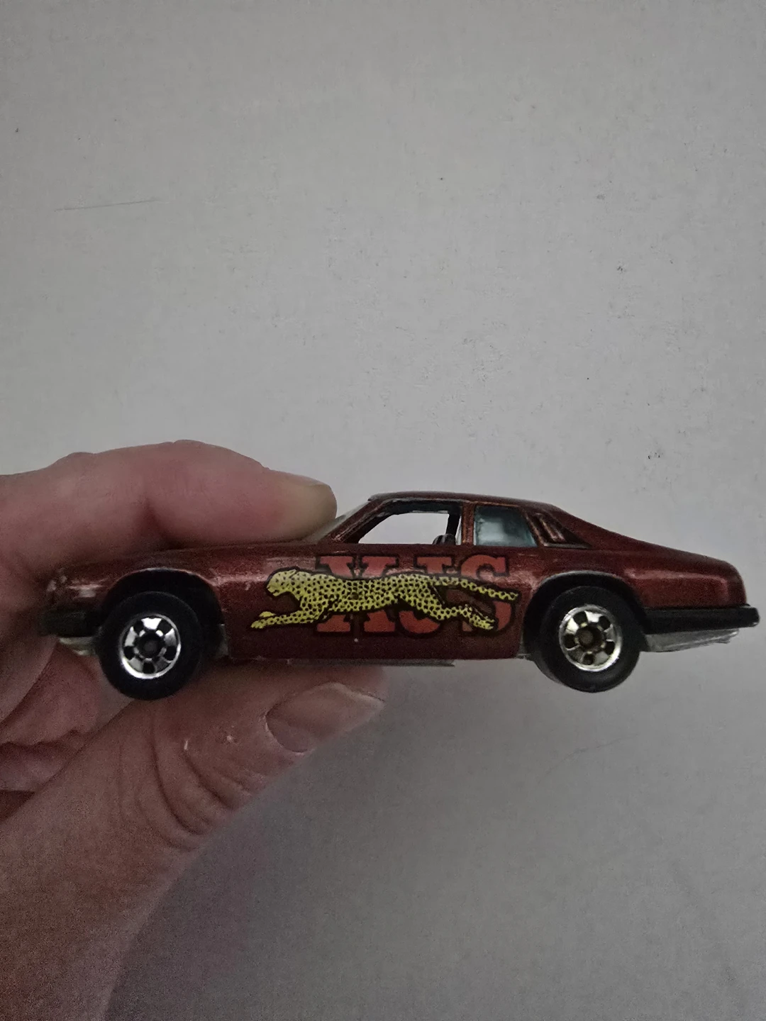 Hot Wheels Jaguar XJS Diecast Car