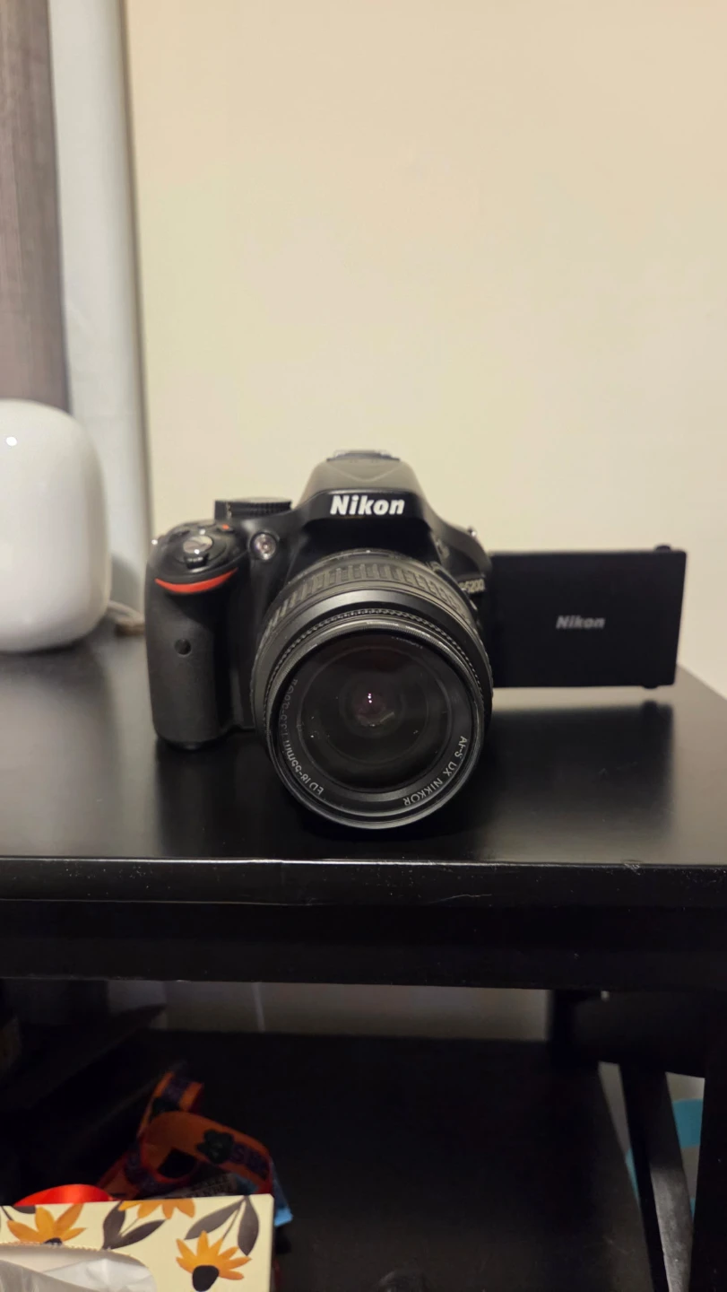 Nikon D5200 DSLR Camera with 18-55mm Lens - photo 4