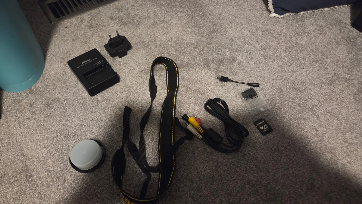 Nikon D5200 DSLR Camera with 18-55mm Lens - photo 5
