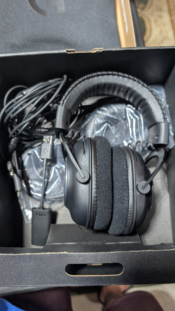 Logitech PRO Gaming Headset with Blue VO!CE Microphone - photo 4
