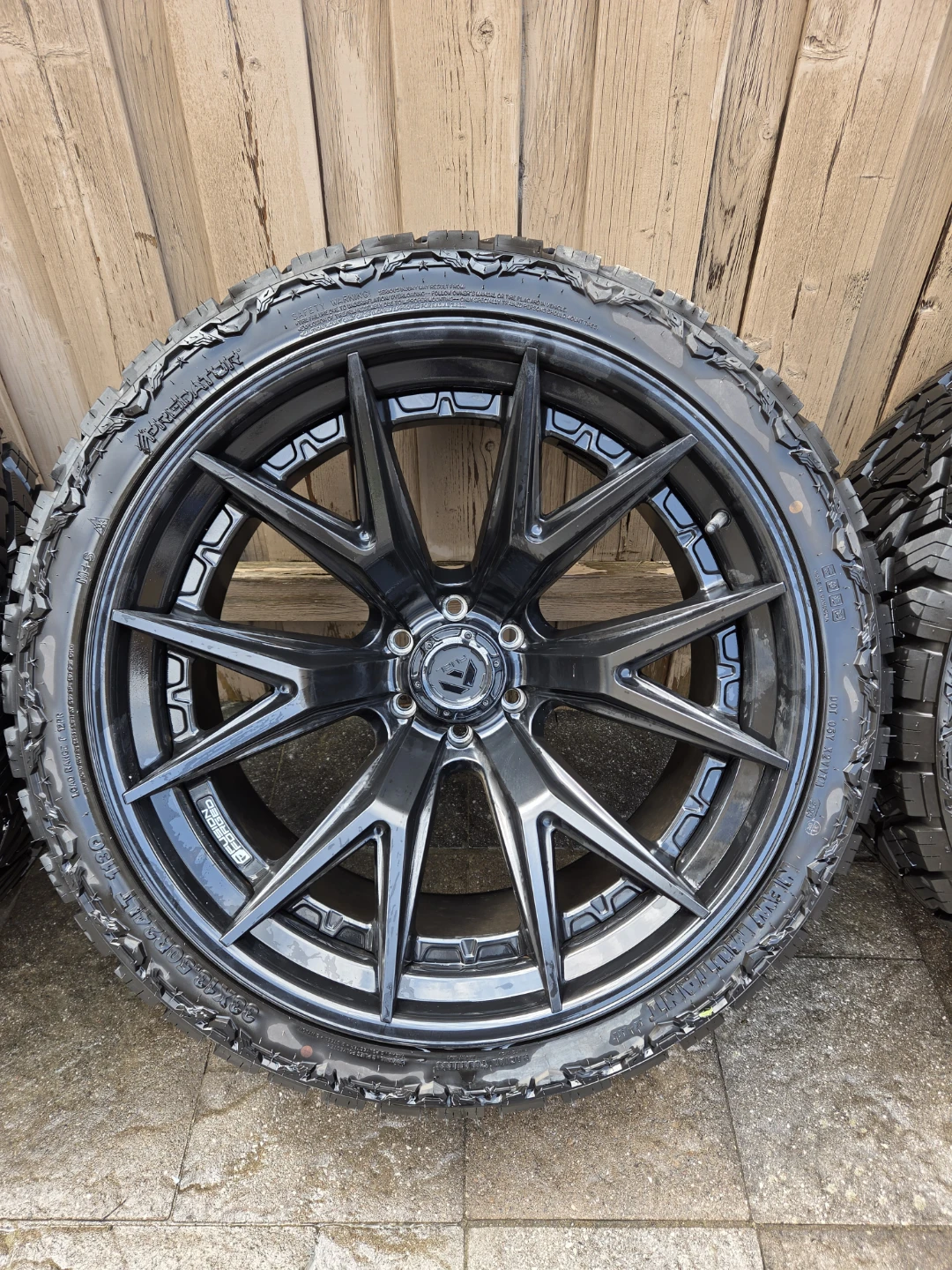 Fuel Off-Road Wheels/Rims 33x13.50R24LT - photo 2