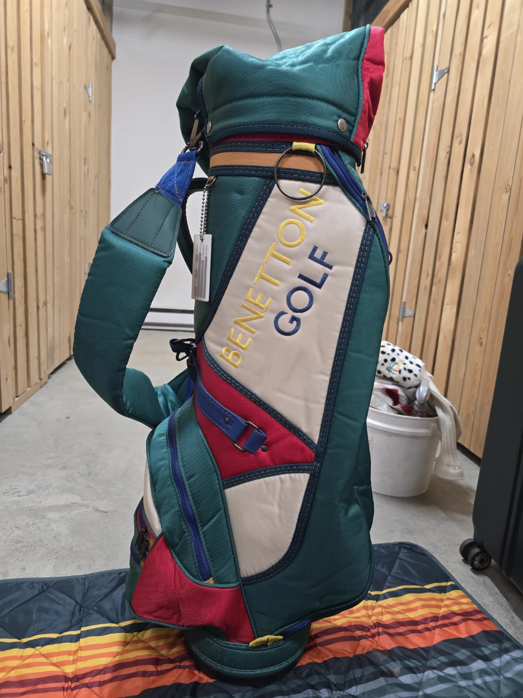 Benetton Golf Bag and Royal Albert Odyssey Putter