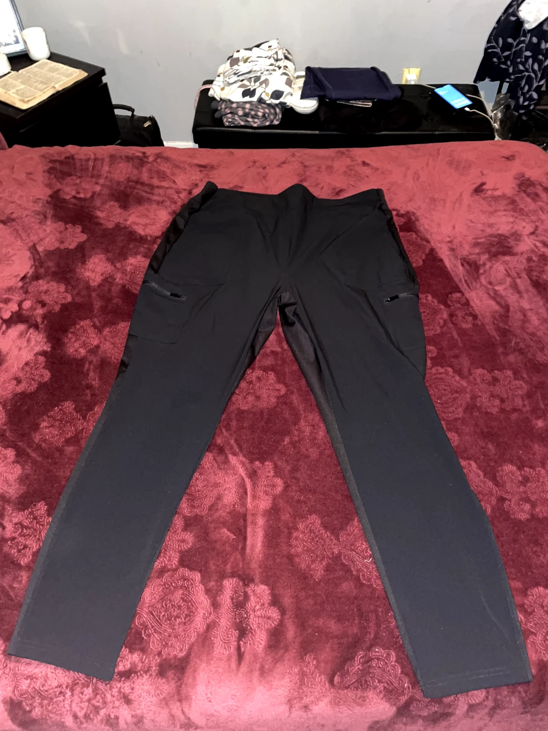 Athletic Works Black Cargo Leggings with Pockets
