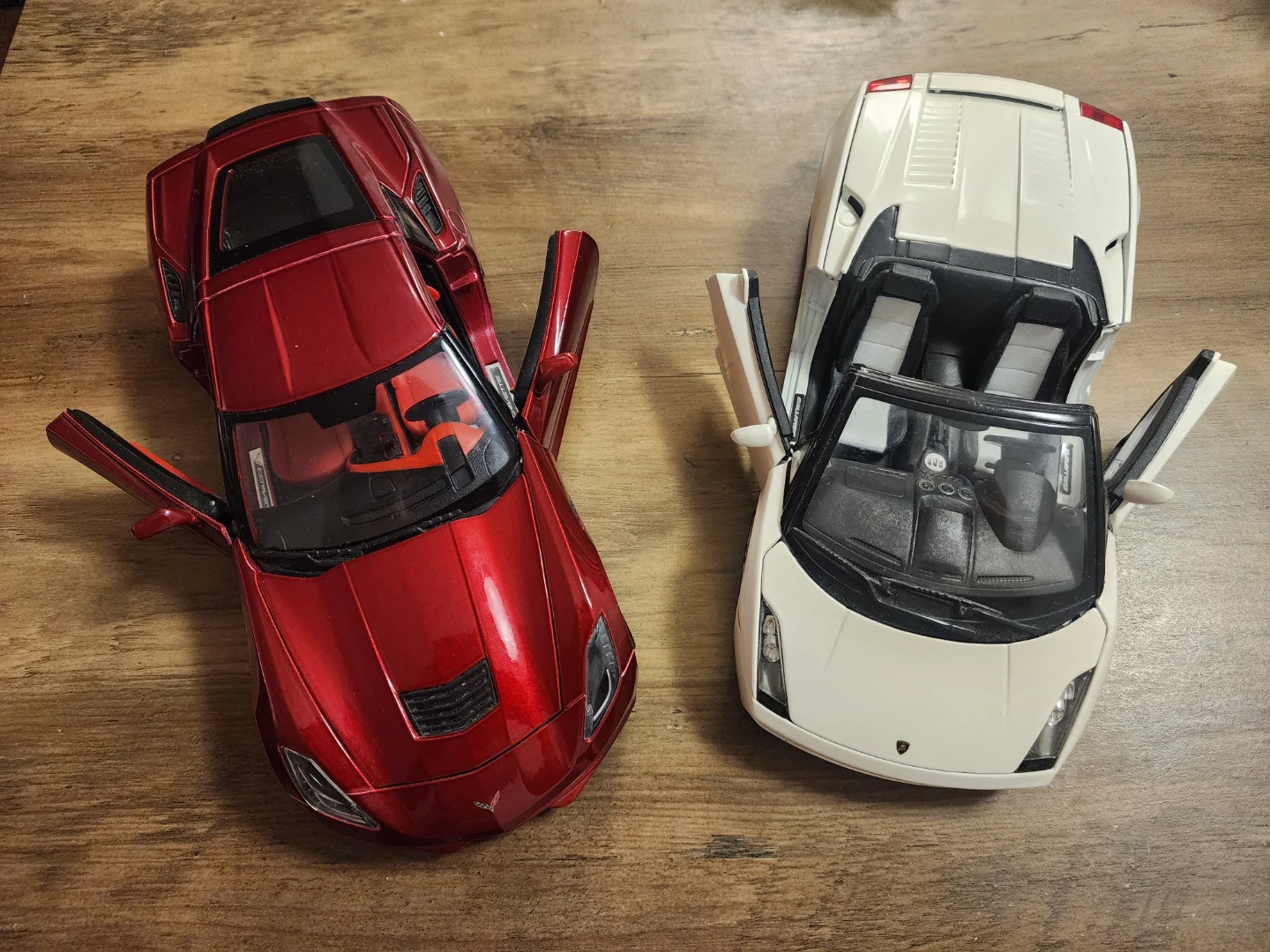 Lamborghini and Corvette Cars Model