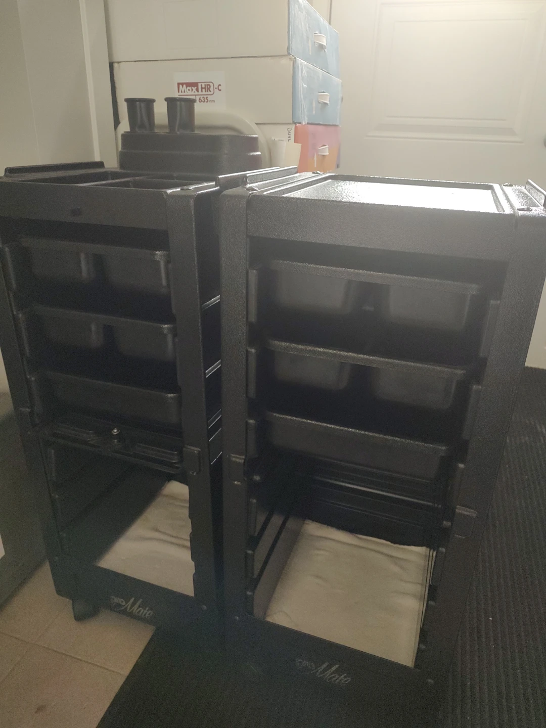 Salon Spa trolleys. Good. Clean - photo 2