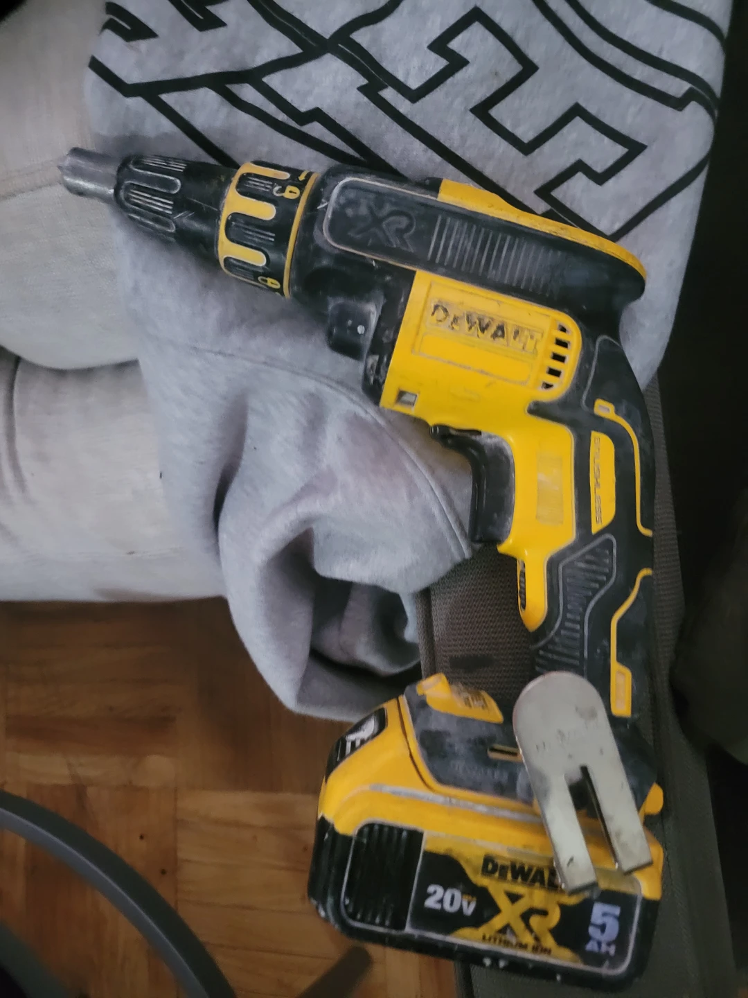 DeWalt 20V MAX XR Lithium Ion 5.0 Ah Cordless Drill