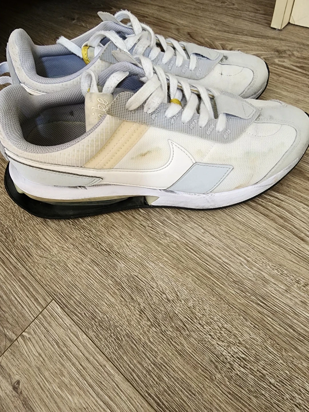 Nike Air Max Sneakers - photo 2