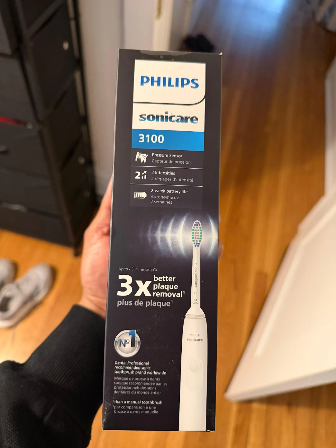 Philips Sonicare 3100 Series Rechargeable Electric Toothbrush - photo 3
