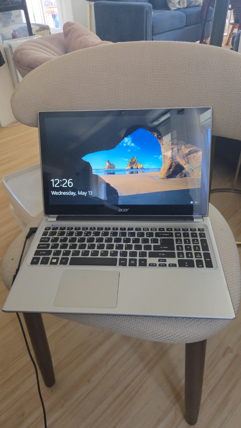 Acer Laptop - photo 4