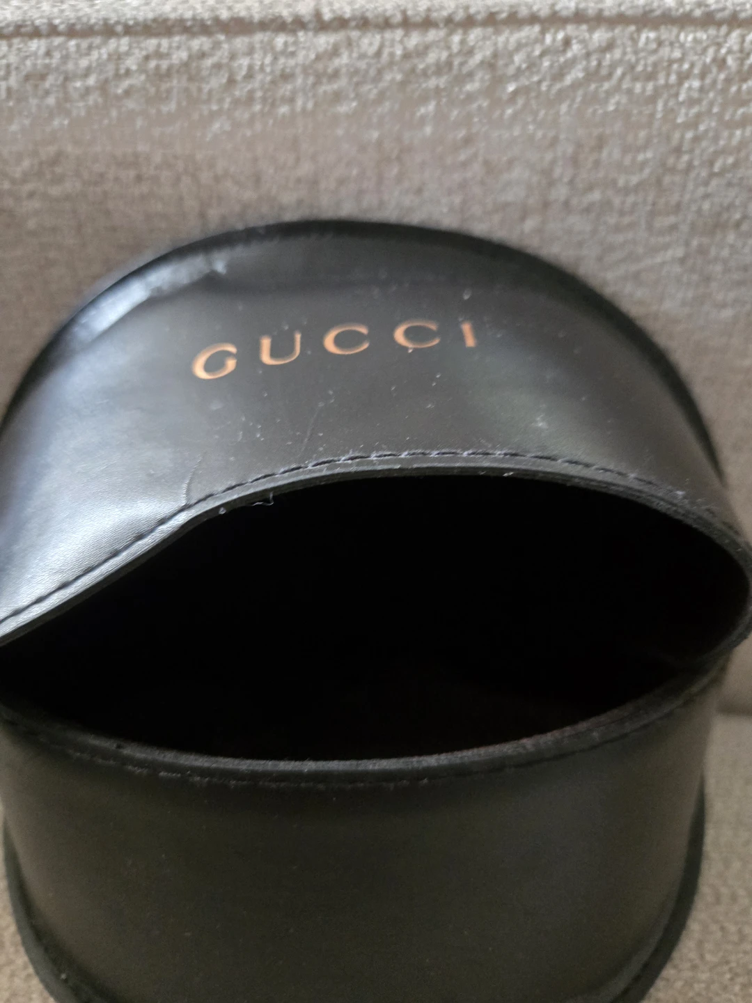 Gucci Sunglasses with Case - photo 4