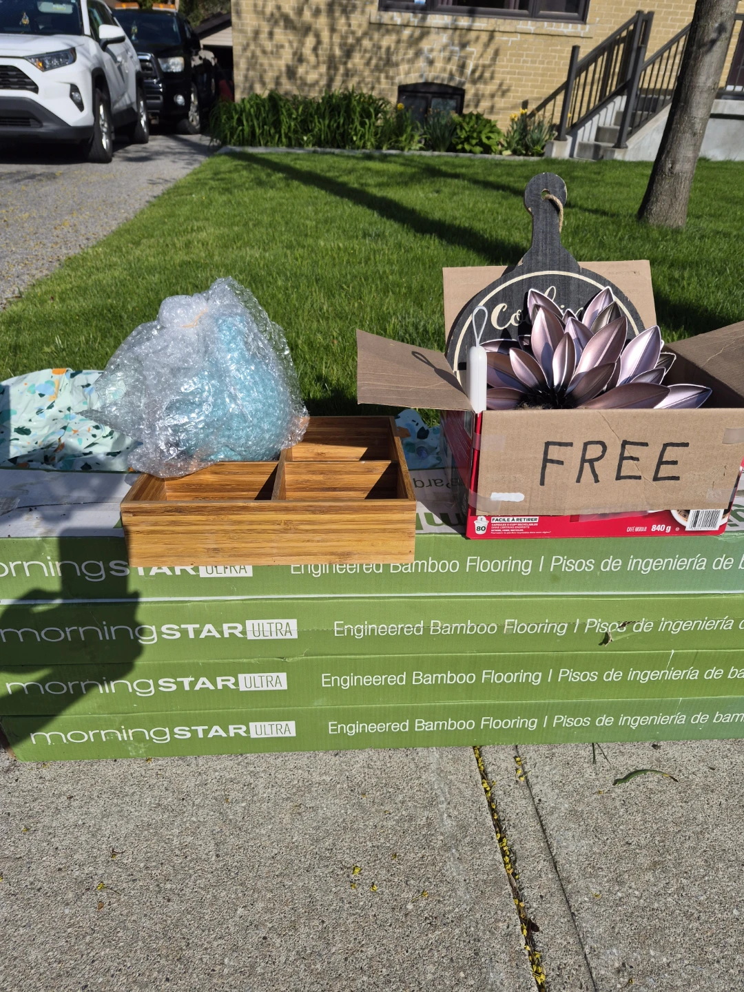MORE FREE STUFF!!! - photo 3