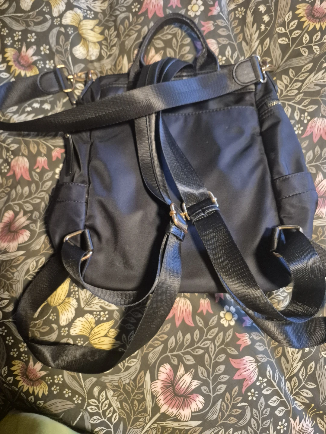 Black Convertible Backpack/Shoulder Bag - photo 2