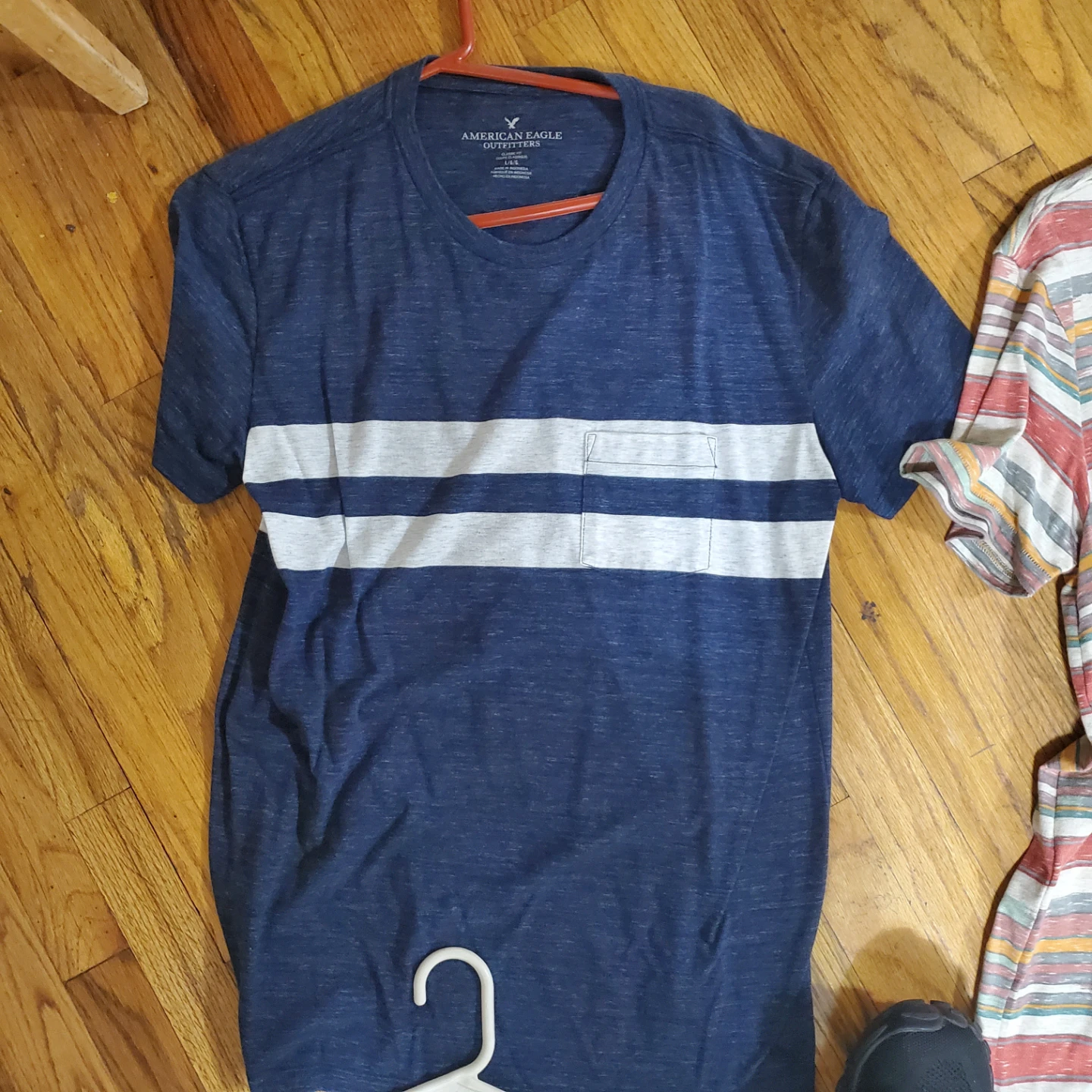 NEW American eagle Shirts in Large for $20 each for all $480 - photo 3