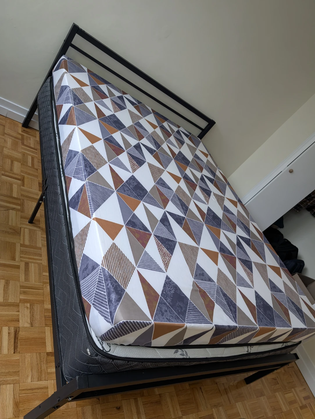 Queen Size Foam Mattress ( Brand New )