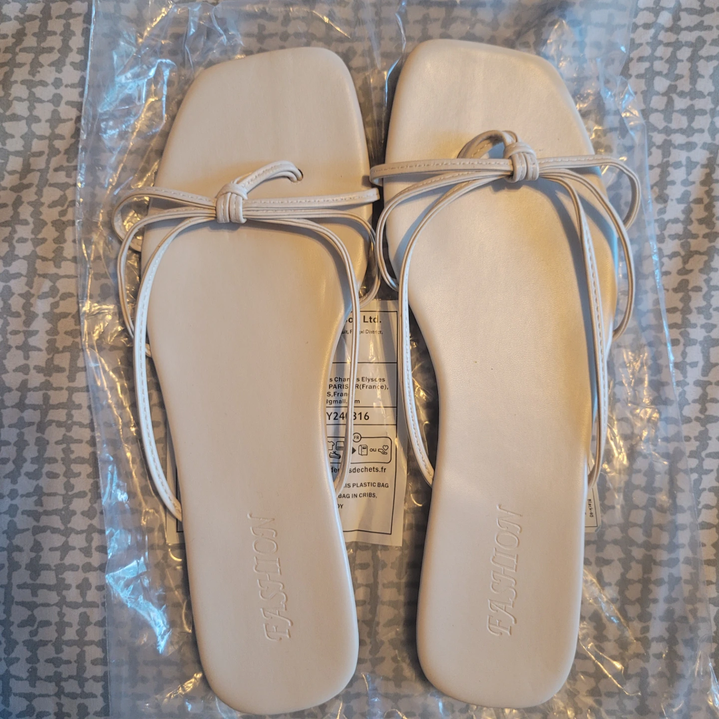 Women's Flat Sandals Size 9